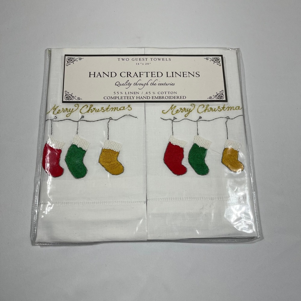 Holiday Hand Crafted Linens Guest Towels 14x20 White Christmas Stocking 2pk